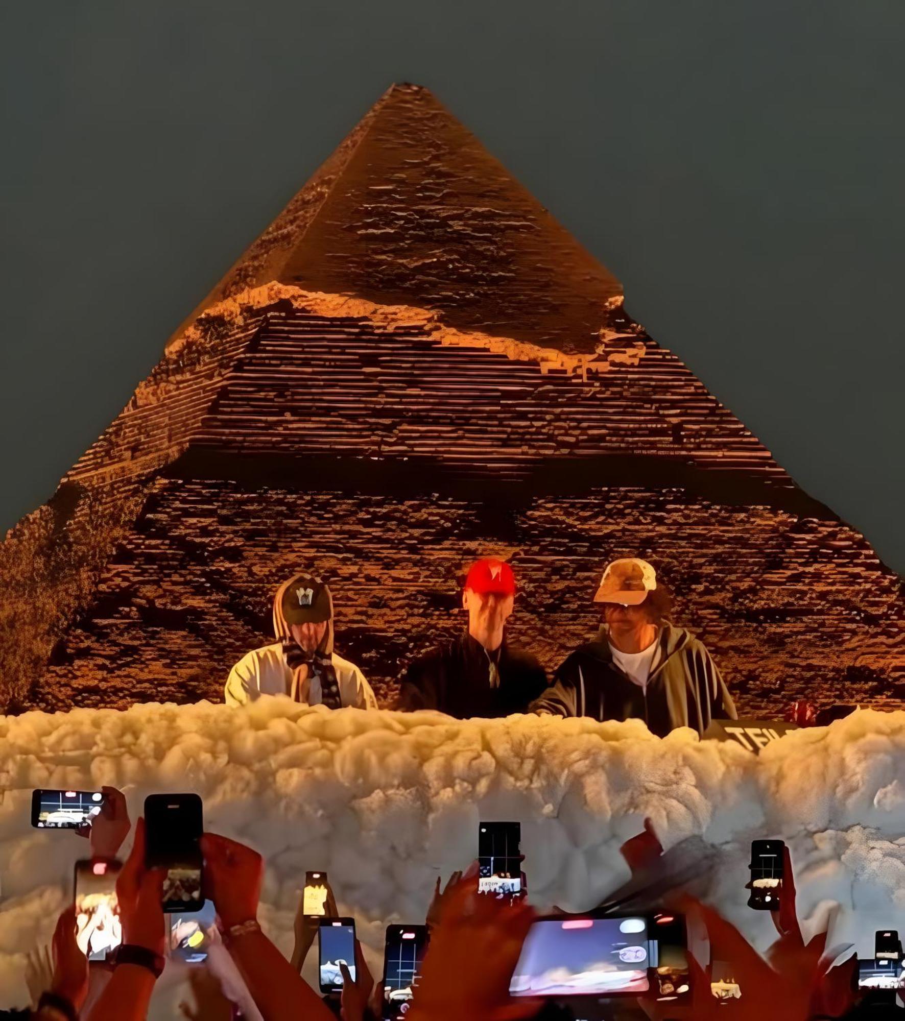 Hotel Pyramids Desert View Cairo
